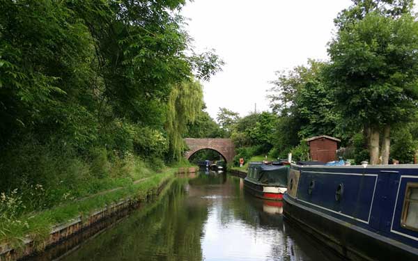 An adventure on the Worcester & Birmingham Canal