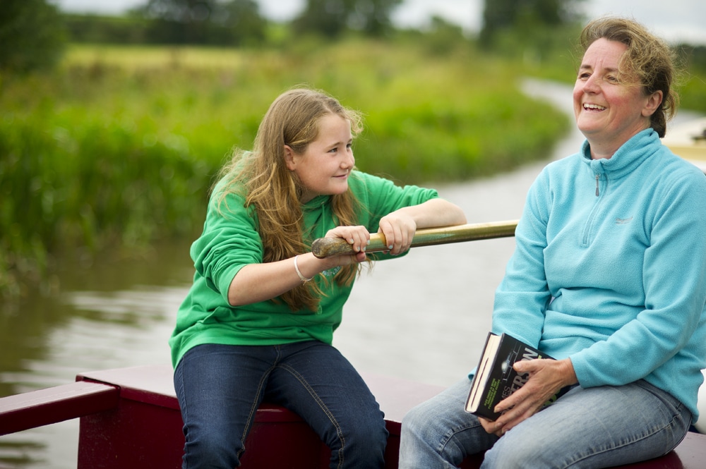 Week long canal boat holidays from Wootton Wawen on the Stratford Canal