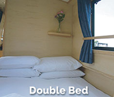 boats-gallery-double-bed