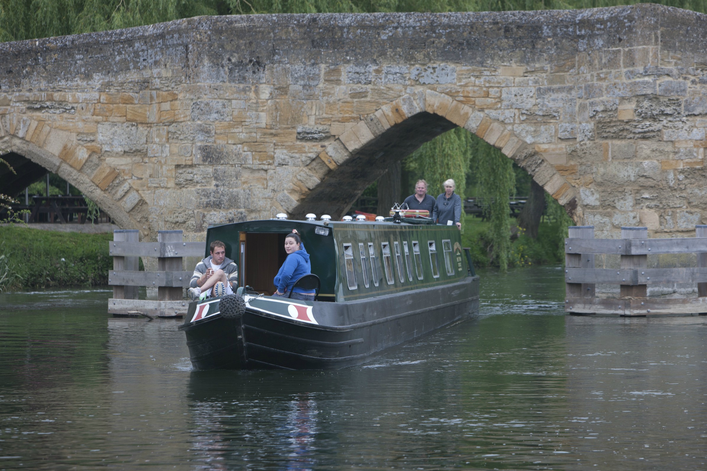 Best Autumn canal boat holidays in England and Wales