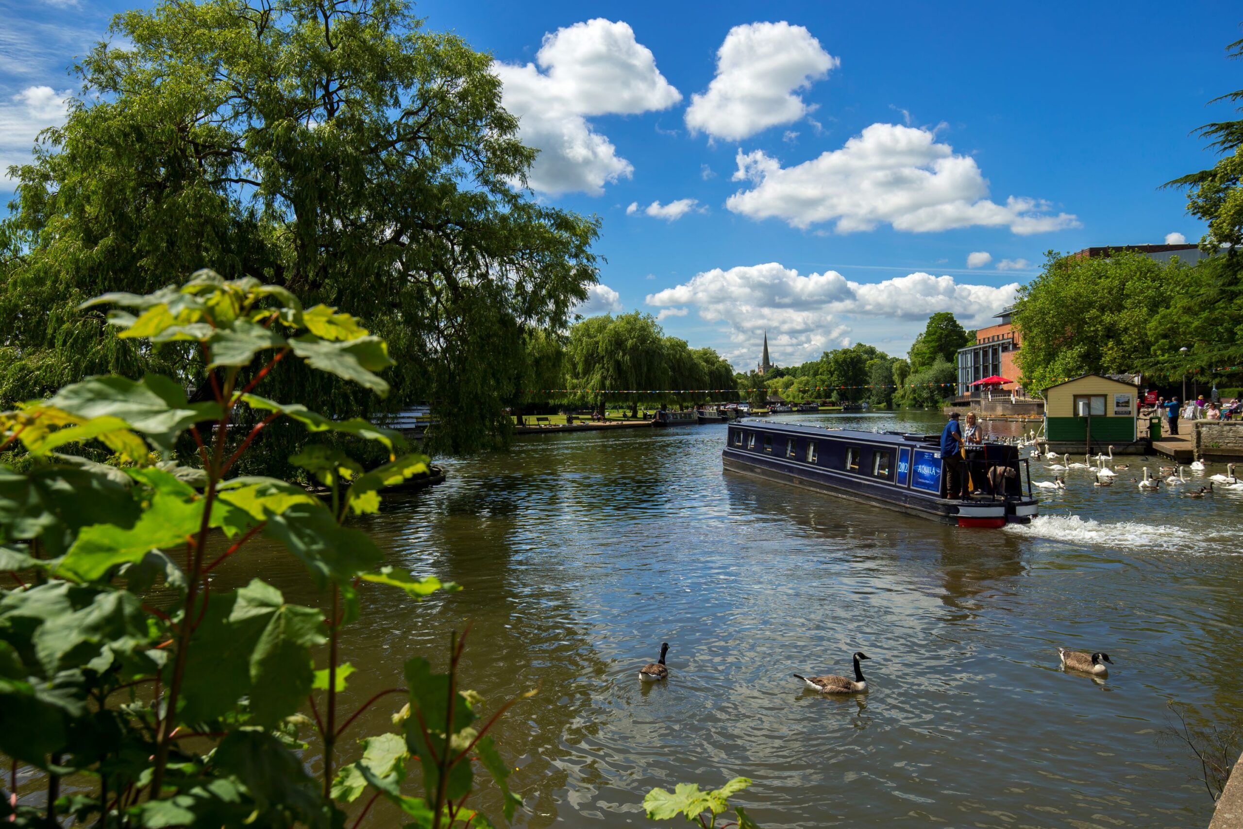 Best boating holidays for beginners in the West Midlands